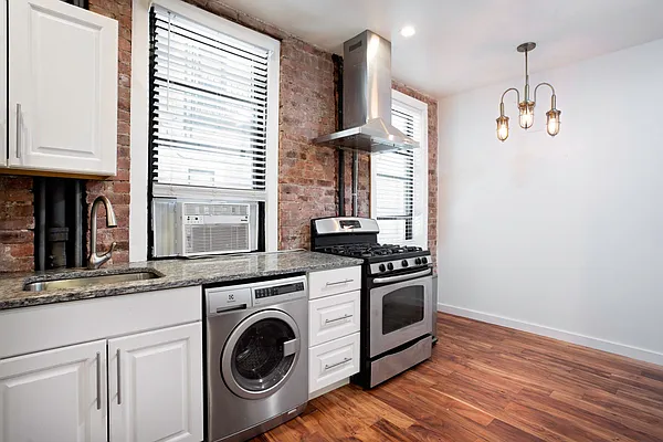 Rented by Keller Williams NYC | media 40