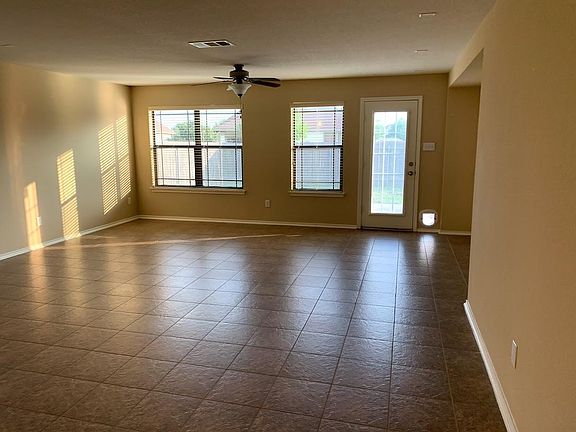 4th image of 1001 Bethel Way