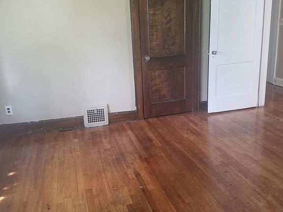5th image of 4502 Benton Blvd