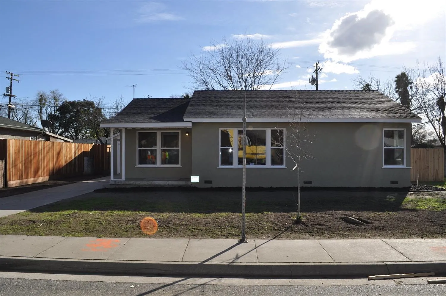 2102 Miller Ave photo 1