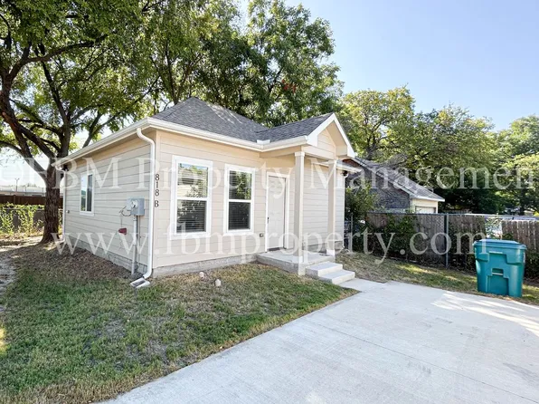 818 Rose St #B, Denton, TX 76209