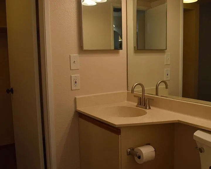 140 Uwapo Rd #1-104 — Photo 11