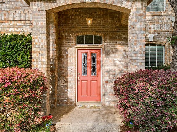 3rd image of 16531 Inwood Cove Dr