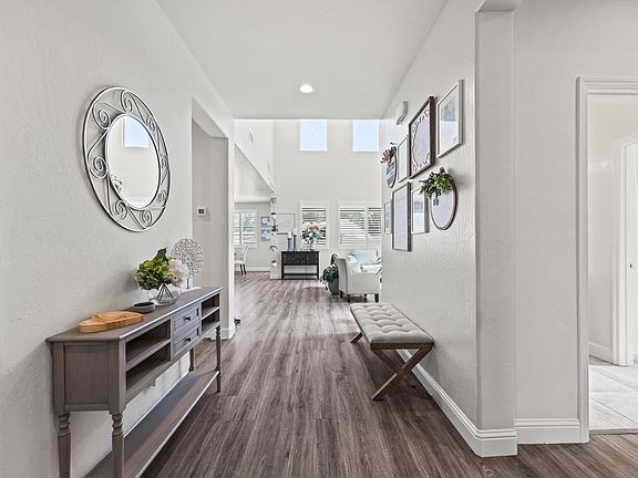 5th image of 4183 Finchwood Ave