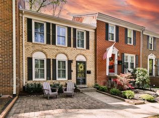 2403 Albot Rd, Reston, VA 20191