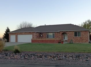 2020 Meadow Vale Rd, Longmont, CO 80504