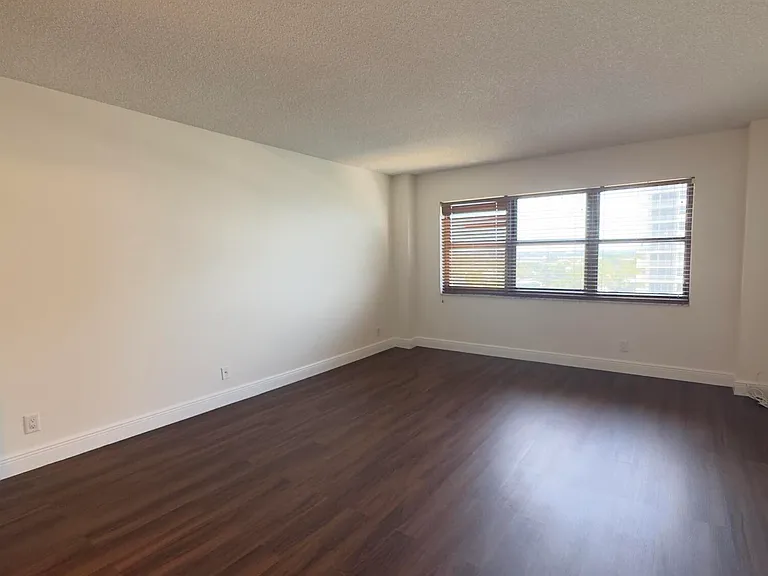 5100 N Ocean Blvd #804 — Photo 10