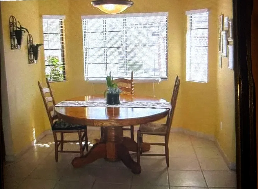 2 bed, 1112 sqft, $3,100 — Photo 4
