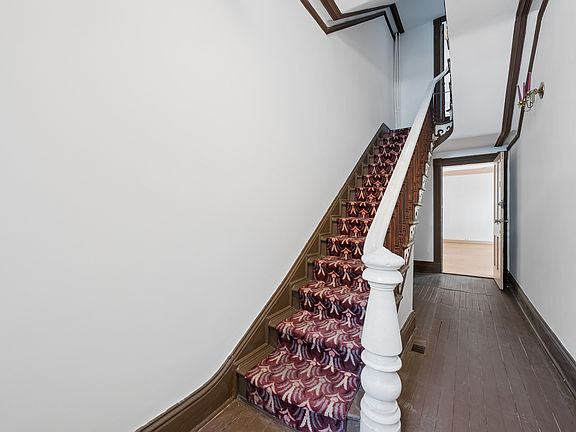 3rd image of 232 E 2nd St APT 1