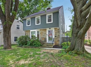 3525 Edison Rd, Cleveland Heights, OH 44121