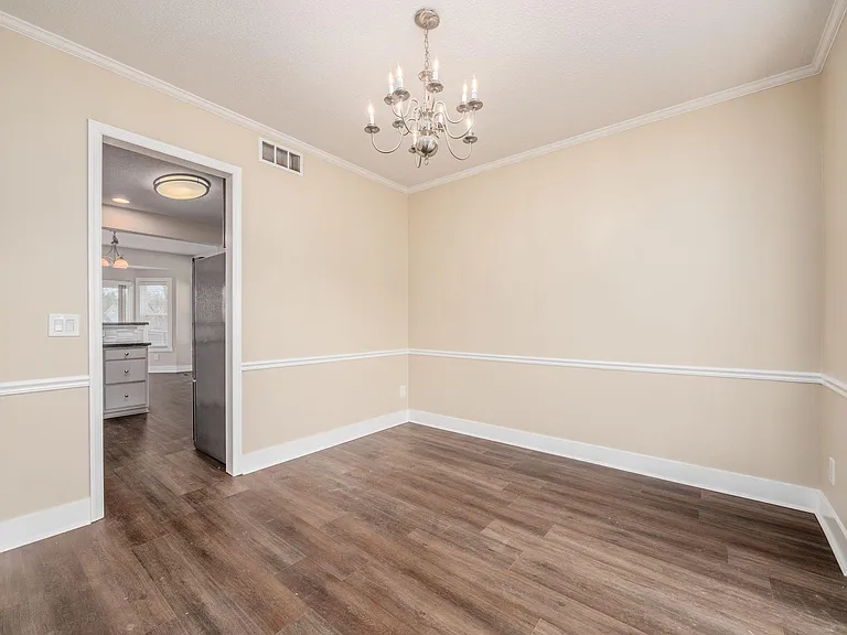 7302 Claddaugh Ln — Photo 13