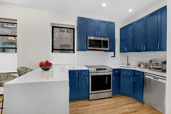 Sold by Compass | media 12