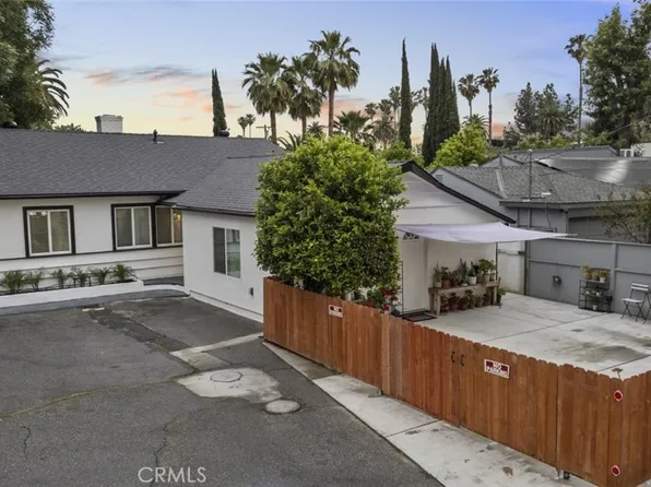 7228 Jamieson Ave, Reseda, CA 91335
