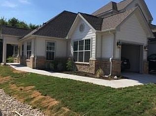 1st image of 12200 Abbey Glen Ln
