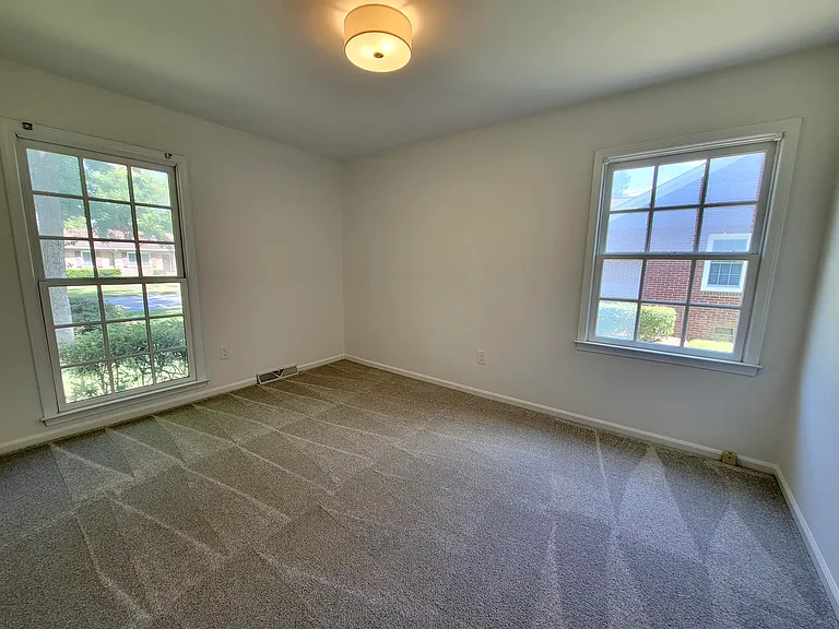 1003 Law Ln — Photo 19