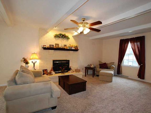 2nd image of 6448 Hearthstone Ln
