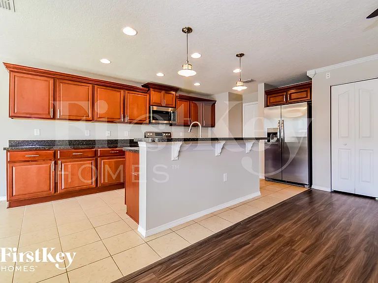 13509 Laranja St — Photo 5