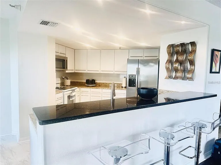 5950 Pelican Bay Plz S #505 — Photo 18