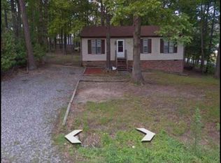 8000 Sussex Ct, Chesterfield, VA 23832