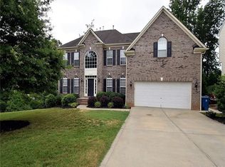 7916 Greylock Ridge Rd, Matthews, NC 28105