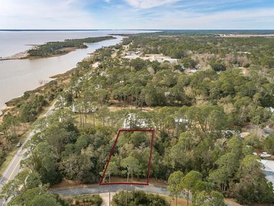 110 Bay Colony Way, Apalachicola, FL, 32320