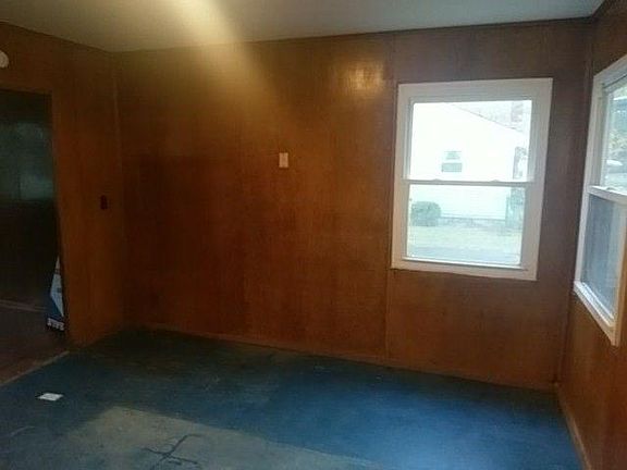 5th image of 103 Circle Dr