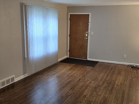 Photo of similar unit