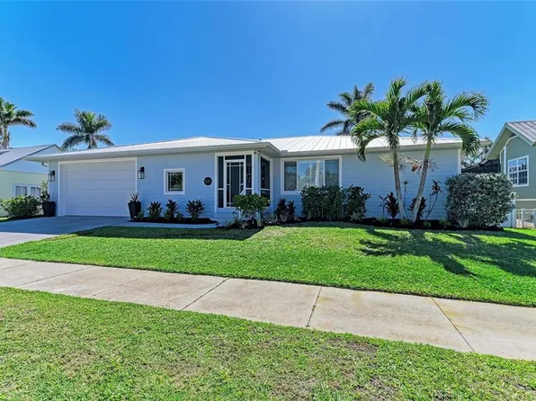 621 Trabue Ave, Punta Gorda, FL 33950