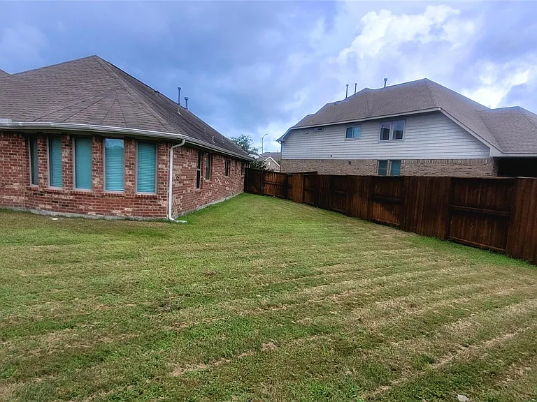 10659 Dolce Ln — Photo 27