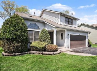 36 Brimley Mnr, Rochester, NY 14612