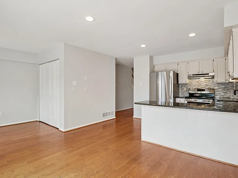 237 McIntosh Rd #82 — Photo 4