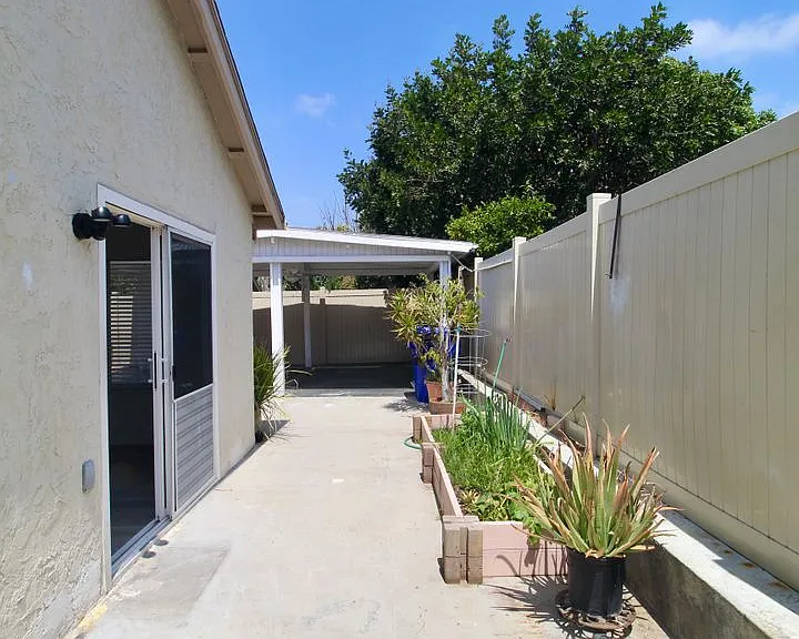 8626 Summerdale Rd — Photo 16