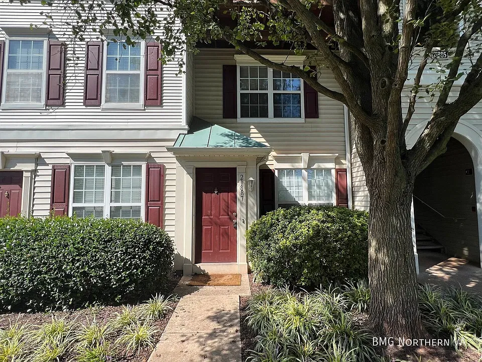 21887 Elkins Ter