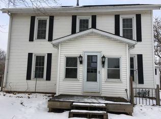 236 E 1st St, Waldo, WI 53093