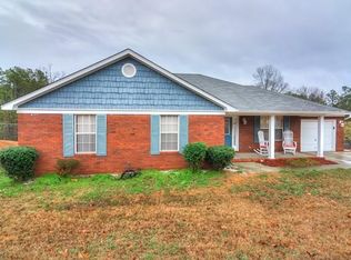 3923 Crest Dr, Hephzibah, GA 30815
