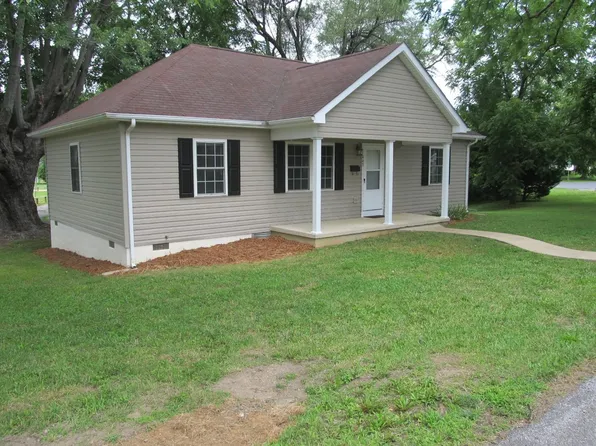 447 Port Republic Rd, Waynesboro, VA 22980