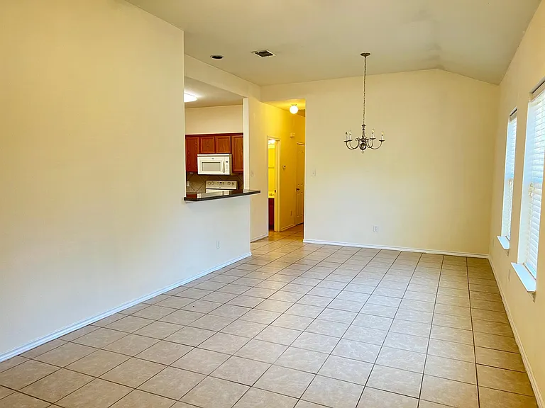 850 Mirabell Ct #850 — Photo 6