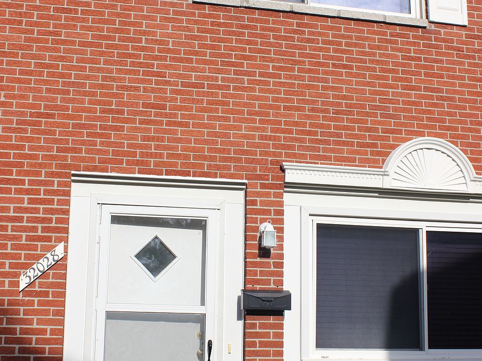 1st image of 32028 Williamsburg St