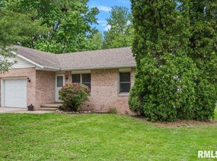 3329 Rawlings Dr, Springfield, IL 62704