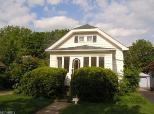 4428 S Hills Dr, Cleveland, OH 44109