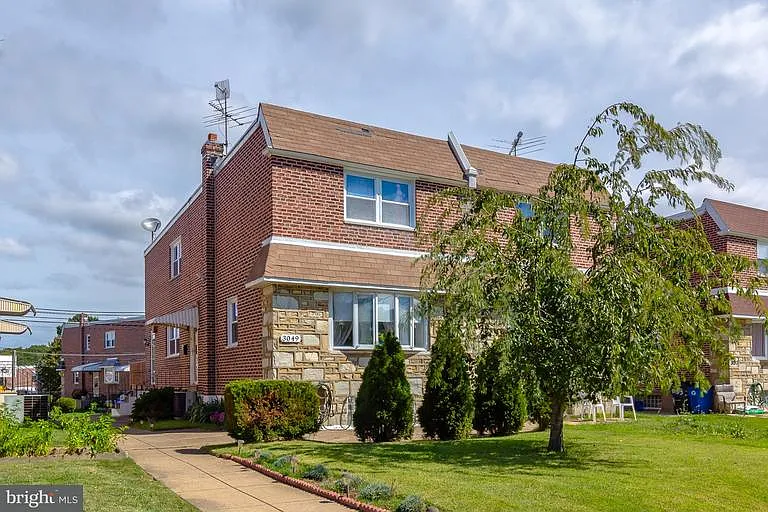 3049 Nesper St photo 1