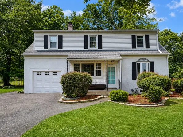 112 Martha Rd, Vestal, NY 13850