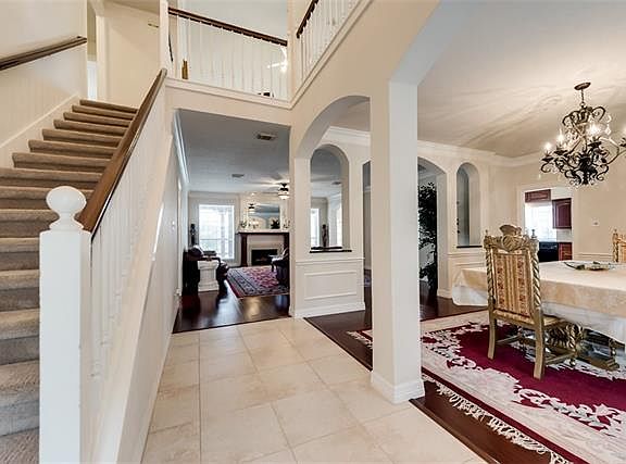 3rd image of 3007 Westwood Dr