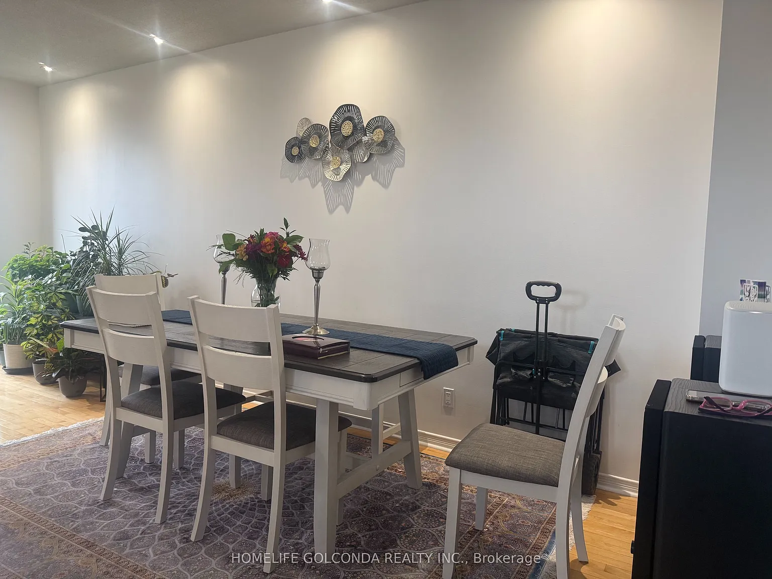 2 bed, $3,000 — Photo 2