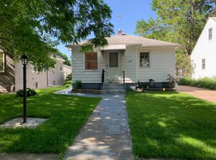 1037 Scheffer Ave, Saint Paul, MN 55102