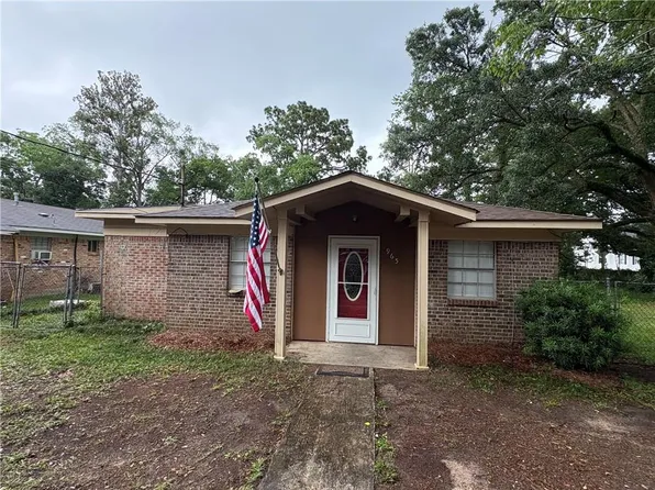 965 Pinemont Dr, Mobile, AL 36609