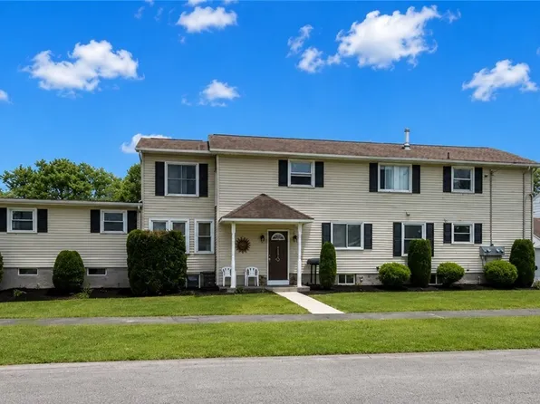 520 Roxford Rd S, Syracuse, NY 13208
