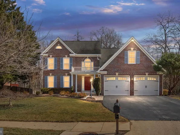 15111 Knickerbocker Dr, Woodbridge, VA 22193