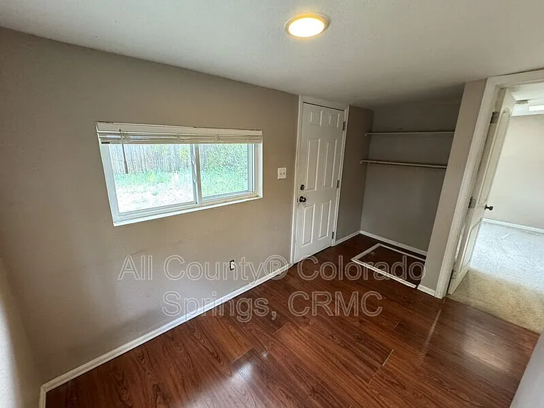 822 S Logan Ave — Photo 10