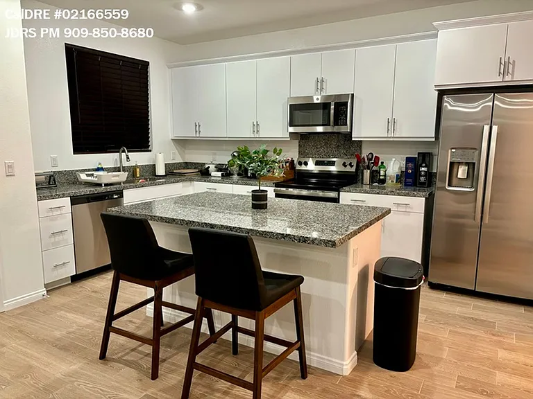 1375 Yeager Ave — Photo 2